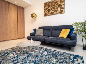 Magnificent Studio, Burj Khalifa view, Marquise Sq